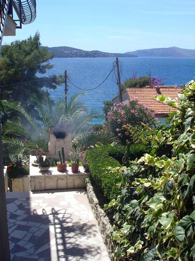 Apartments By The Sea Trogir - 11895 Exterior photo